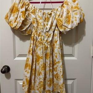 Abercrombie & Fitch Yellow Floral dress